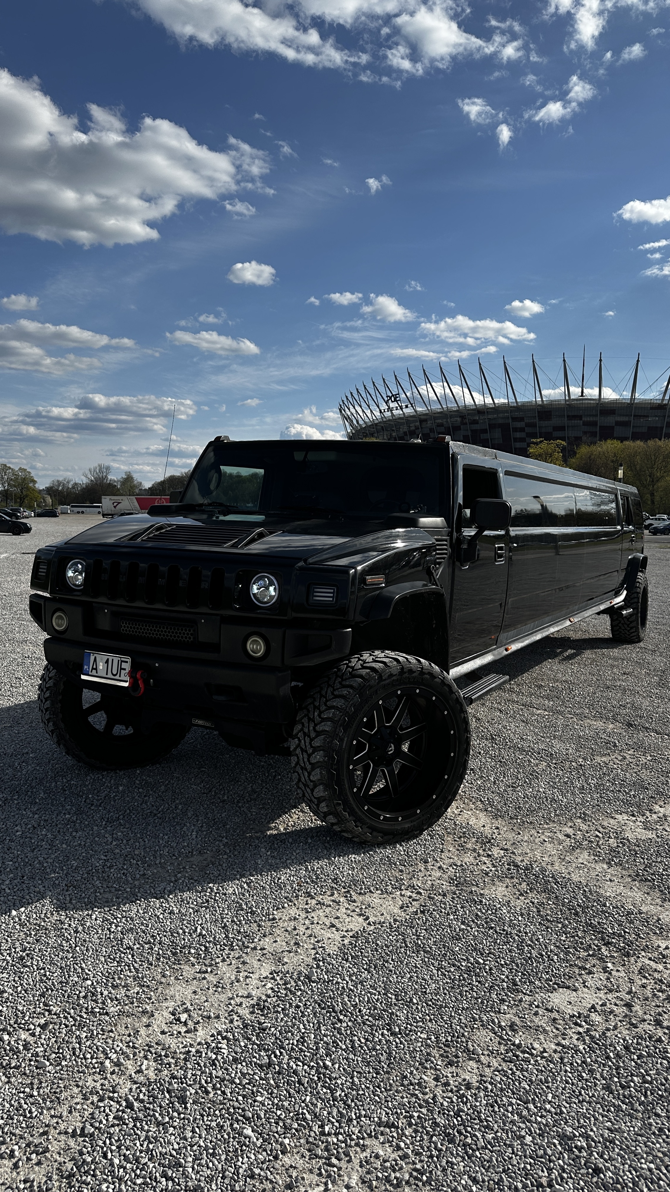 Limuzyna HUMMER H2 BLACK  1-15 pasażerow